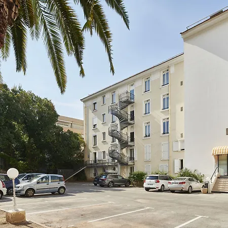 Residence Vacances Bleues Le Mediterranee Saint-Raphael (Var)