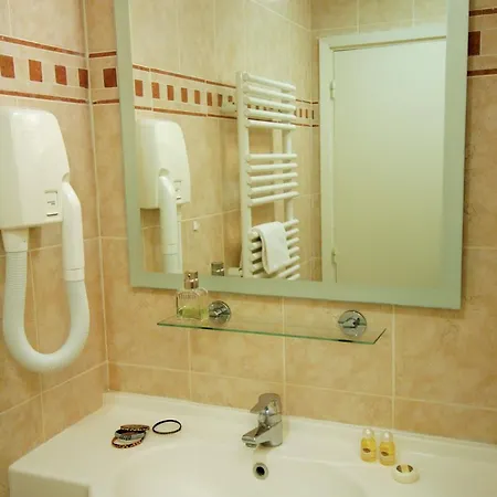 Residence Vacances Bleues Le Mediterranee 3* Saint-Raphael (Var)