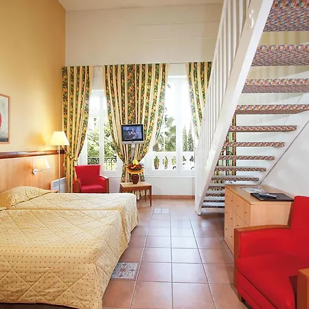 Residence Vacances Bleues Le Mediterranee 3* Saint-Raphael (Var)