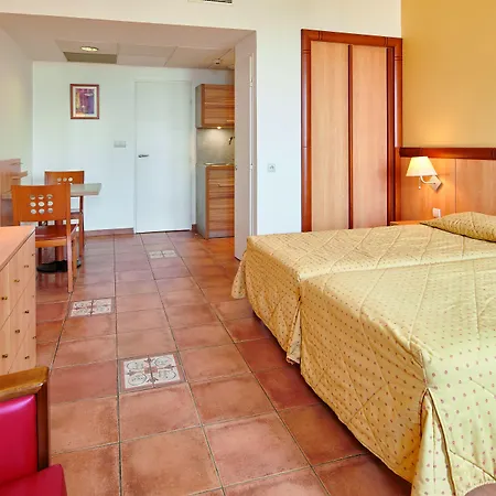 Appart hôtel Le Mediterranée 3*