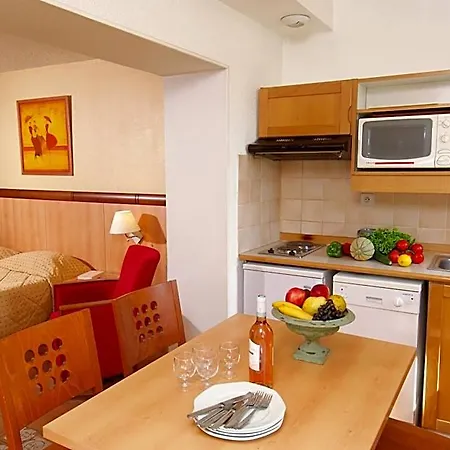 Appart hôtel Le Mediterranée Saint-Raphaël