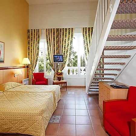 Appart hôtel Le Mediterranée 3*