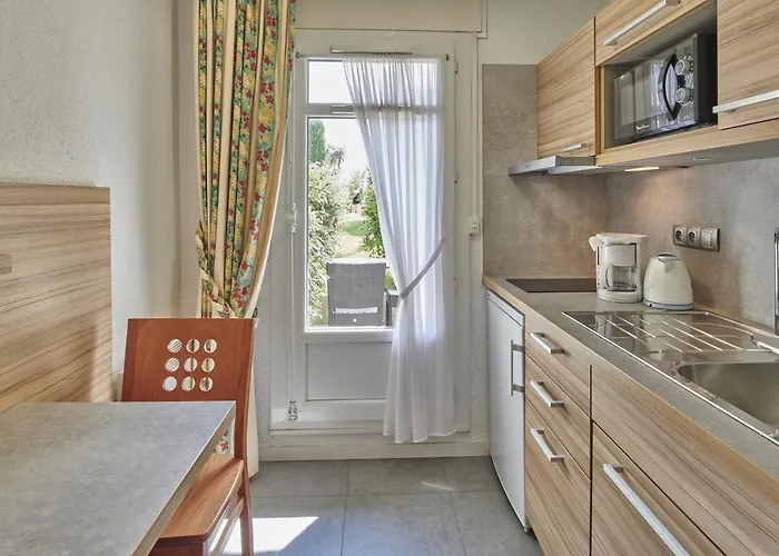 Bleues Le Mediterranee Aparthotel