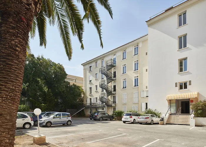 Bleues Le Mediterranee Saint-Raphaël