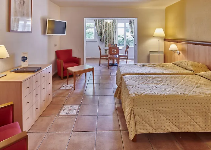 Aparthotel Bleues Le Mediterranee 3*