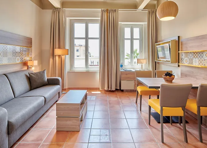 Bleues Le Mediterranee 3*