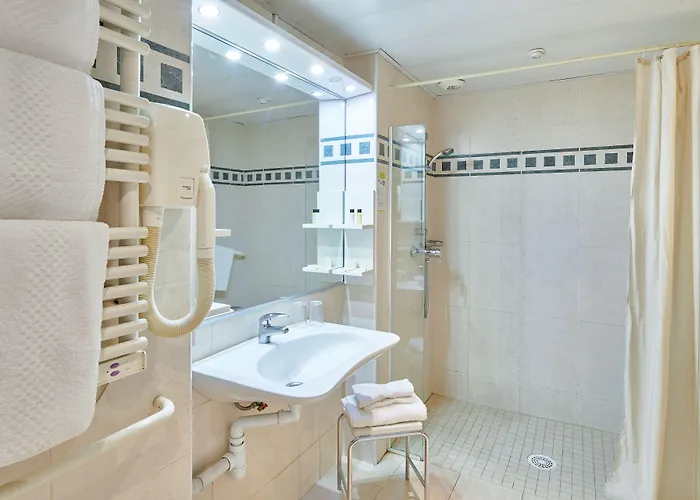 Bleues Le Mediterranee 3*