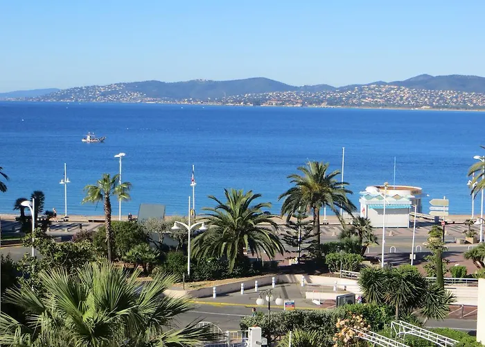 Aparthotel Bleues Le Mediterranee 3*