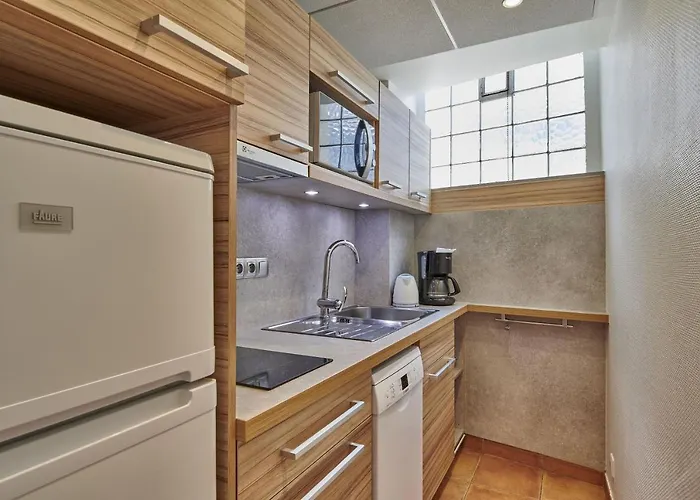 Bleues Le Mediterranee Aparthotel