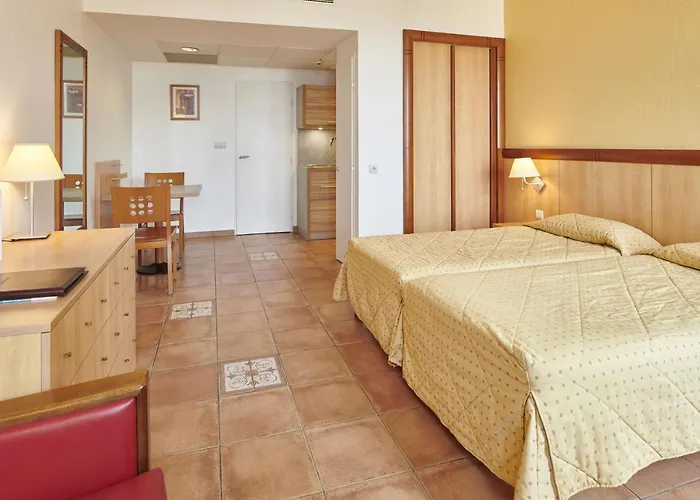 Bleues Le Mediterranee Saint-Raphaël